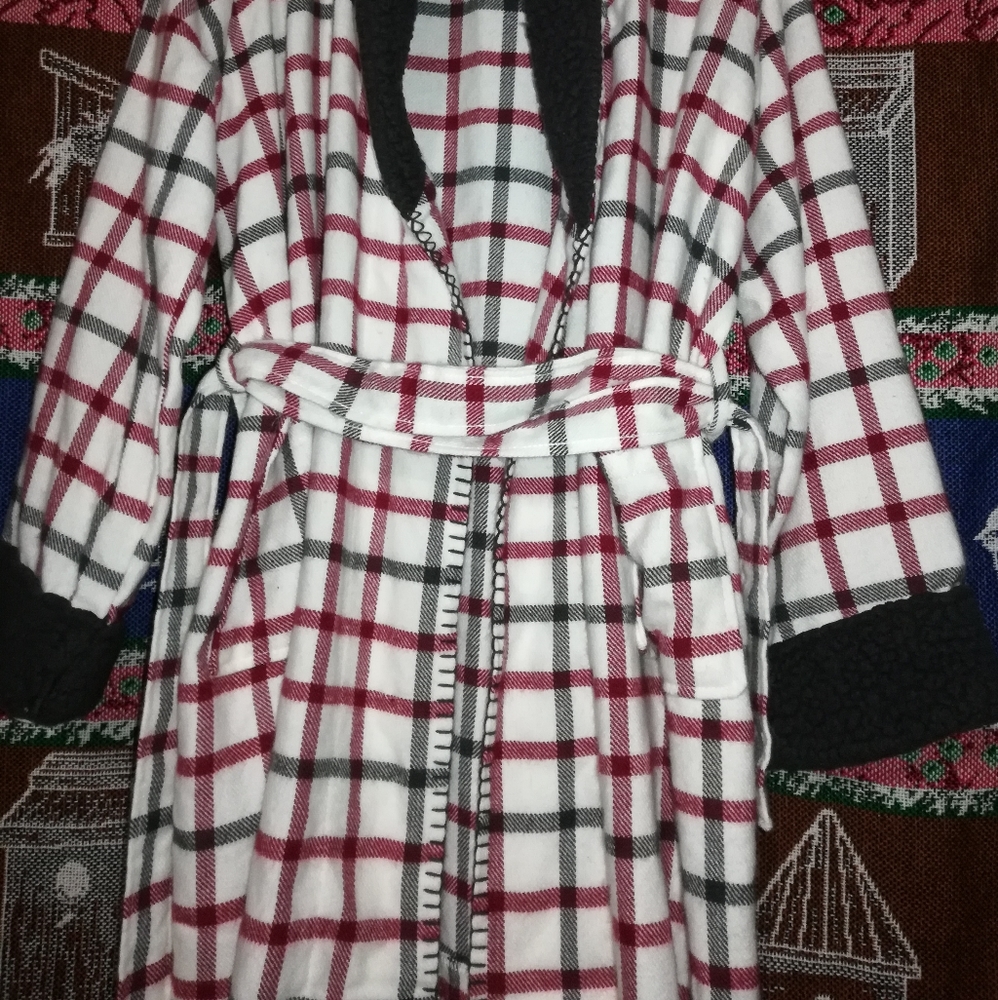 Artemis Robe Collection Plaid 100% Acrylic - Picture 8 of 8